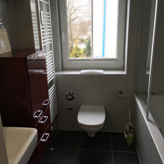 Schickes Badezimmer
